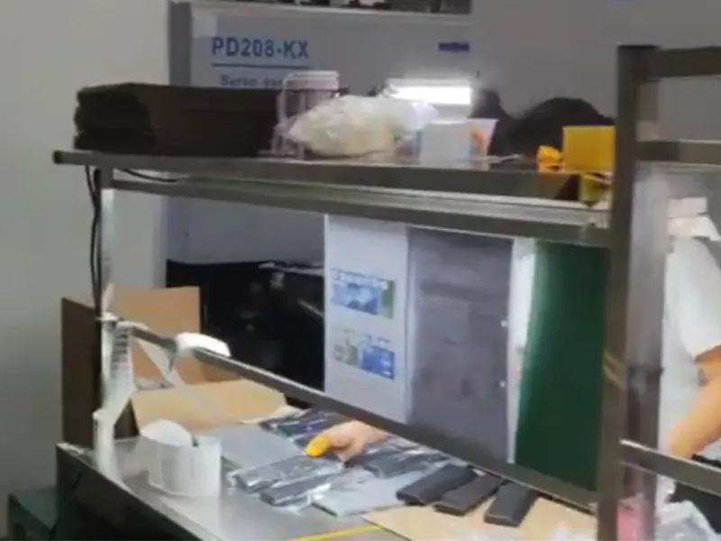 Vidéo de fonctionnement de machine de moulage par injection 5
