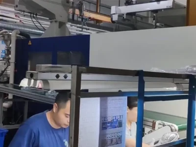 Vidéo de traitement de machine de moulage par injection 6