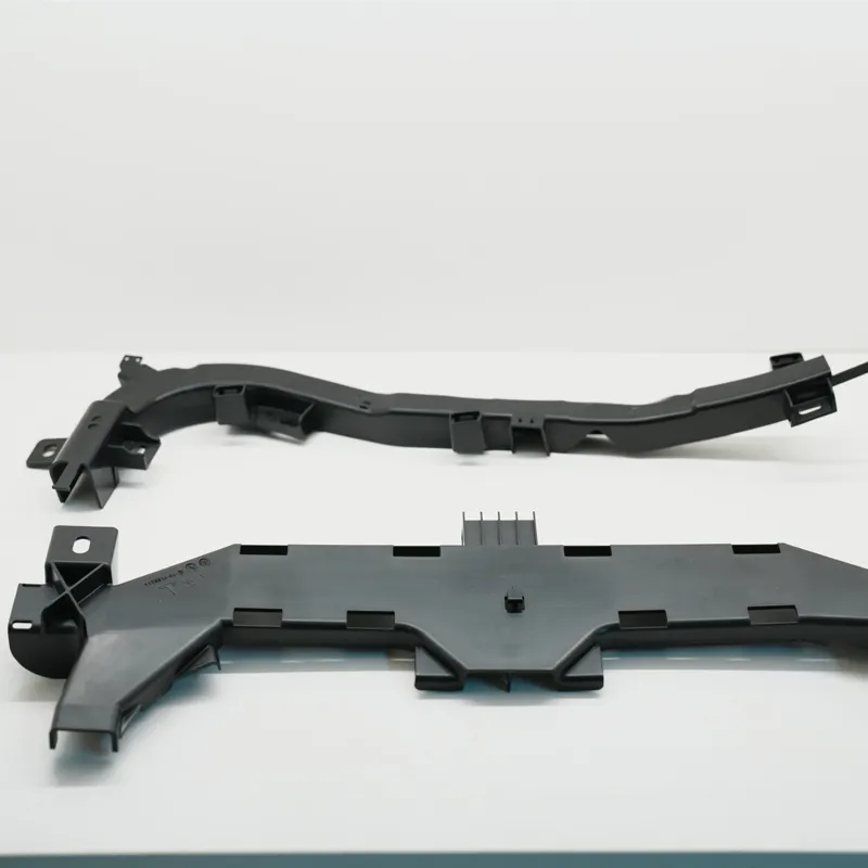 plastique pour intérieur automobile